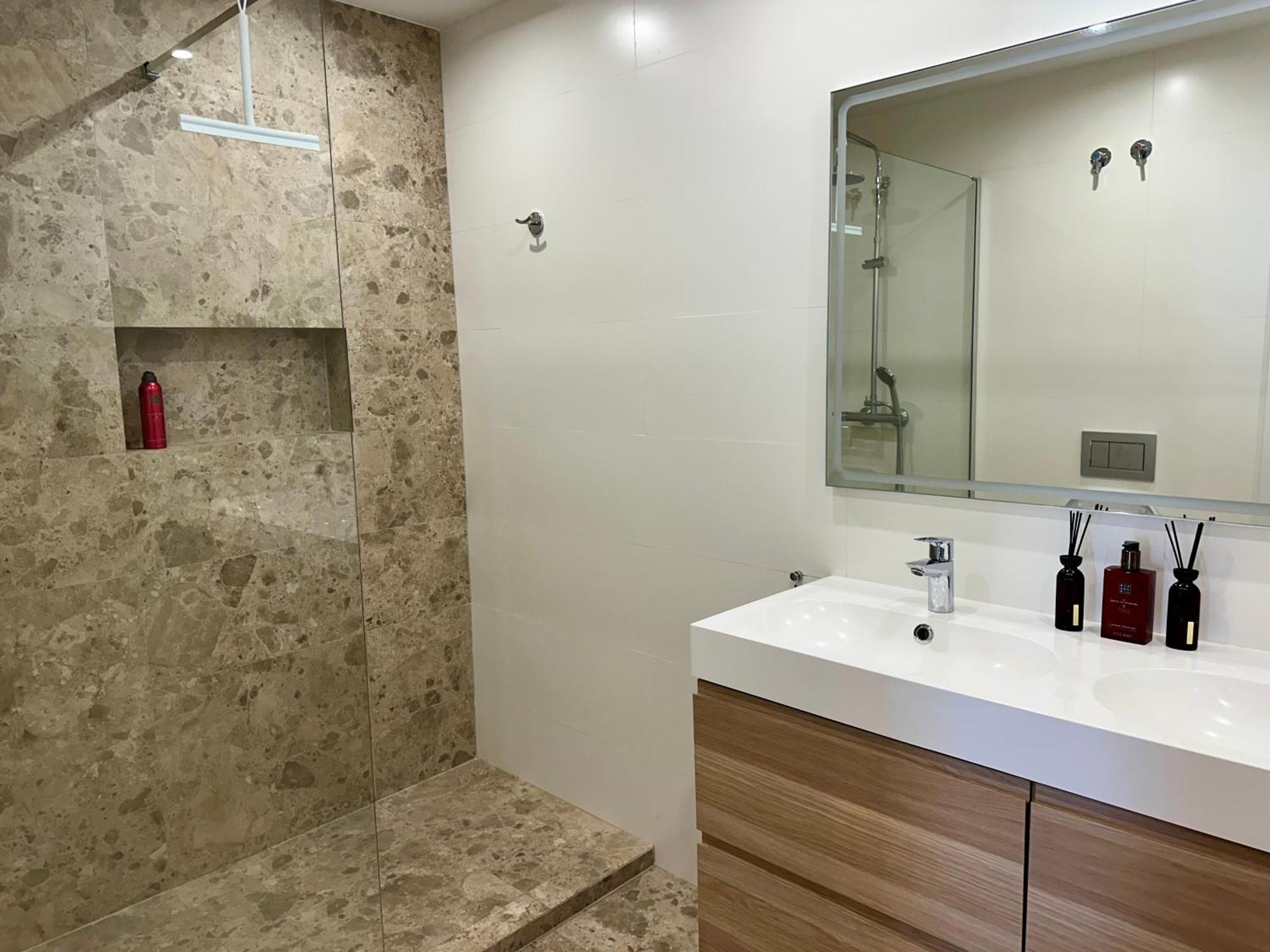 4 Bedroom Duplex Penthouse Califa Apartamento *